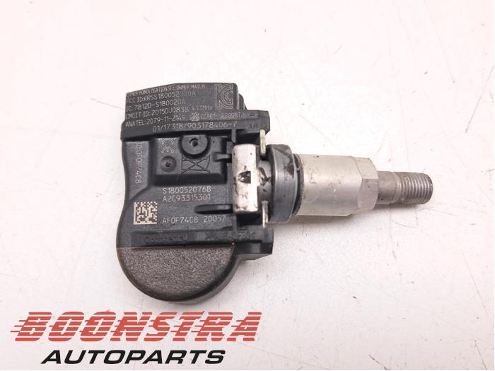 Begagnade Däcktryckssensor Jaguar XF (X260) 3.0 V6 S 24V Pris € 29,95 Marginaltabell erbjuds av Boonstra Autoparts