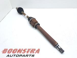 Used Front drive shaft, right Ford S-Max (WPC) 2.0 TDCi 150 16V Price € 72,95 Margin scheme offered by Boonstra Autoparts