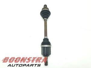 Used Front drive shaft, left Jeep Renegade (BU) 1.4 Multi Air 16V Price € 135,95 Margin scheme offered by Boonstra Autoparts