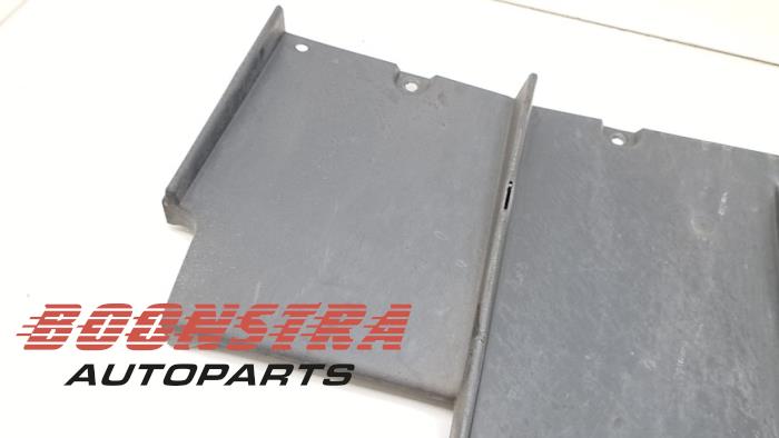 Używane Plyta ochronna podlogowa Tesla Model S 75 Cena € 79,95 Procedura marży oferowane przez Boonstra Autoparts