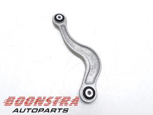 Usagé Bras de suspension arrière droit Porsche Taycan (Y1A) 4S Prix € 78,95 Règlement à la marge proposé par Boonstra Autoparts