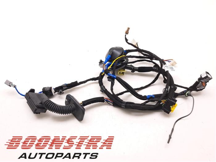 Begagnade Kablage Kia EV6 (CV) 77.4 kWh RWD Pris € 69,95 Marginaltabell erbjuds av Boonstra Autoparts