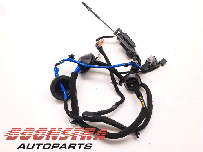 Begagnade Kablage Kia EV6 (CV) 77.4 kWh RWD Pris € 49,95 Marginaltabell erbjuds av Boonstra Autoparts
