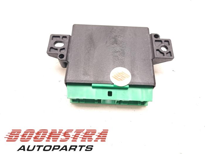 Begagnade PDC-modul Peugeot 508 (8D) 1.6 THP 16V Pris € 39,95 Marginaltabell erbjuds av Boonstra Autoparts