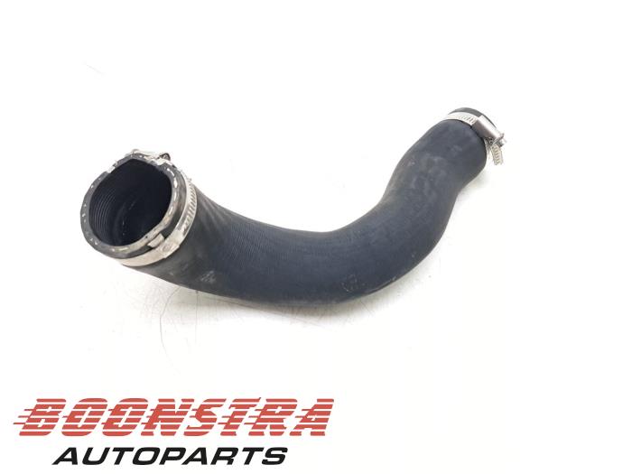 Gebrauchte Intercooler Schlauch Ford Transit Custom 2.0 TDCi 16V Eco Blue 105 Preis € 30,19 Mit Mehrwertsteuer angeboten von Boonstra Autoparts