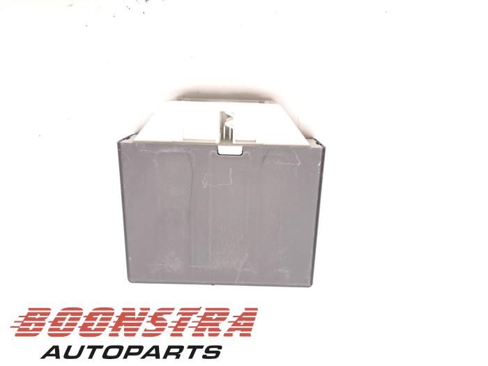 Begagnade PDC-modul BMW 5 serie (G30) 520i 2.0 TwinPower Turbo 16V Pris € 44,95 Marginaltabell erbjuds av Boonstra Autoparts