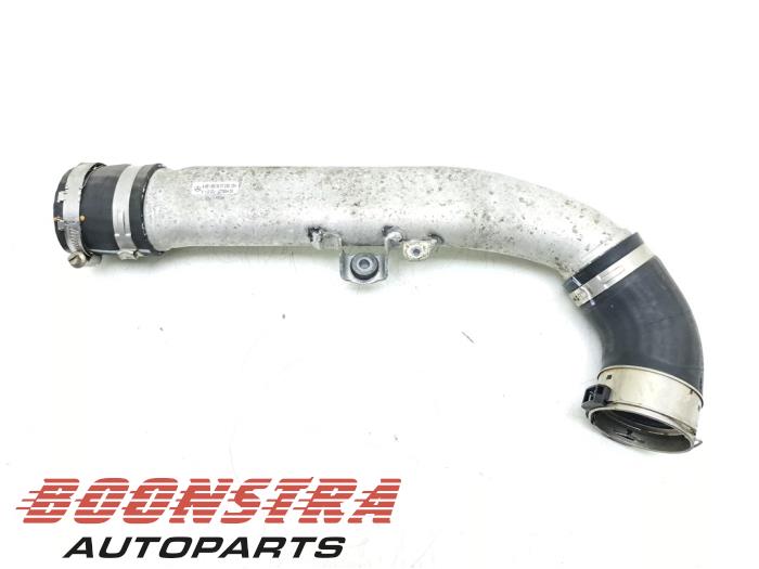 Usagé Tube intercooler Mercedes C Estate (S205) C-220 CDI BlueTEC, C-220 d 2.2 16V Prix € 24,95 Règlement à la marge proposé par Boonstra Autoparts
