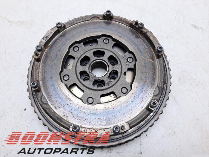 Gebrauchte Schwungrad Renault Talisman Estate (RFDK) 1.3 TCE 140 16V Preis € 181,44 Mit Mehrwertsteuer angeboten von Boonstra Autoparts