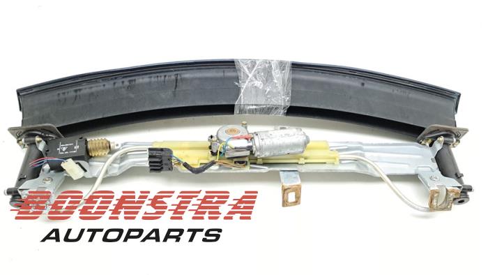 Begagnade Spoiler Porsche Boxster (986) 2.5 24V Pris € 139,95 Marginaltabell erbjuds av Boonstra Autoparts