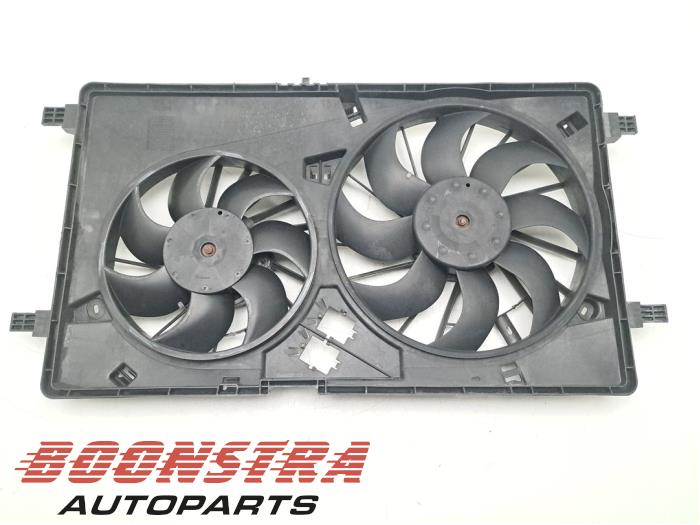 Używane Wentylator Renault Master III (FV) 2.3 dCi 125 16V FWD Cena € 114,89 Z VAT oferowane przez Boonstra Autoparts