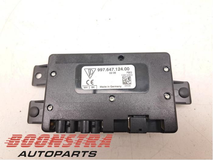 Używane Antena Porsche Boxster (987) 3.2 S 24V Cena € 49,95 Procedura marży oferowane przez Boonstra Autoparts