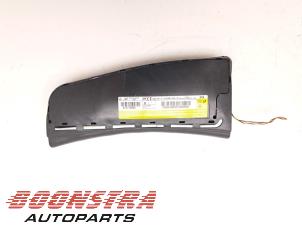 Usados Asiento de airbag Mercedes B (W246) 1.6 B-180 BlueEFFICIENCY Turbo 16V Precio € 39,95 Norma de margen ofrecido por Boonstra Autoparts