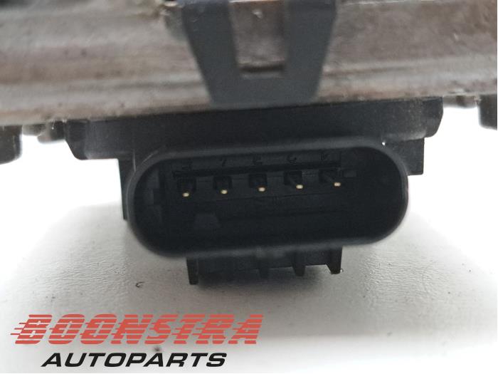 Nox Sensor van een Audi Q5 (FYB/FYG) 3.0 TDI V6 24V Quattro 2018