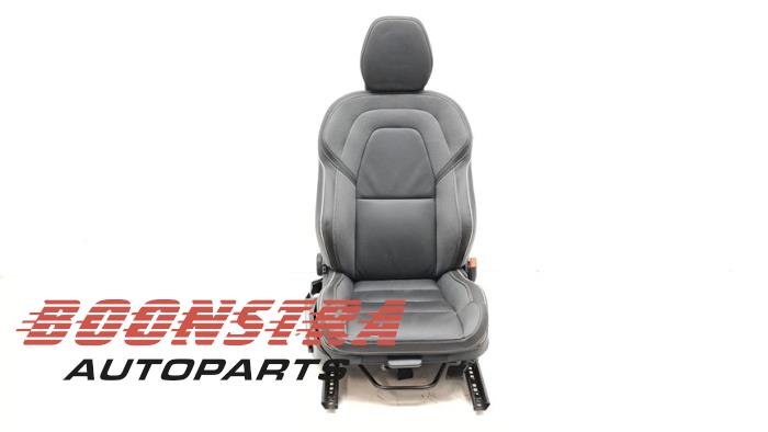 Używane Fotel prawy Volvo S60 III (ZS) 2.0 T4 16V Cena € 299,95 Procedura marży oferowane przez Boonstra Autoparts