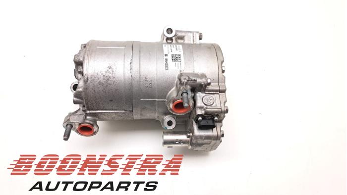Usagé Pompe clim Lynk &amp; Co 01 1.5 PHEV Prix € 314,95 Règlement à la marge proposé par Boonstra Autoparts
