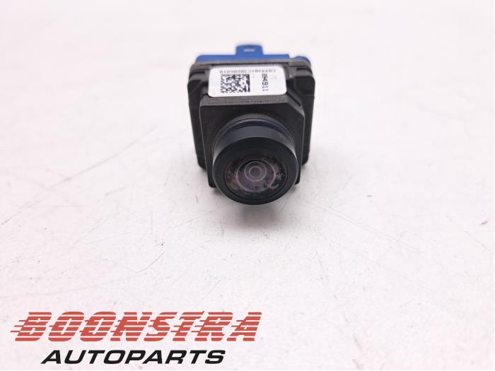 Begagnade Backkamera Volvo S60 III (ZS) 2.0 T4 16V Pris € 99,95 Marginaltabell erbjuds av Boonstra Autoparts