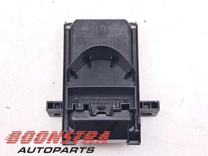Usados Módulo Gateway Ford Transit 2.0 TDCi 16V Eco Blue 130 Precio € 24,95 Norma de margen ofrecido por Boonstra Autoparts