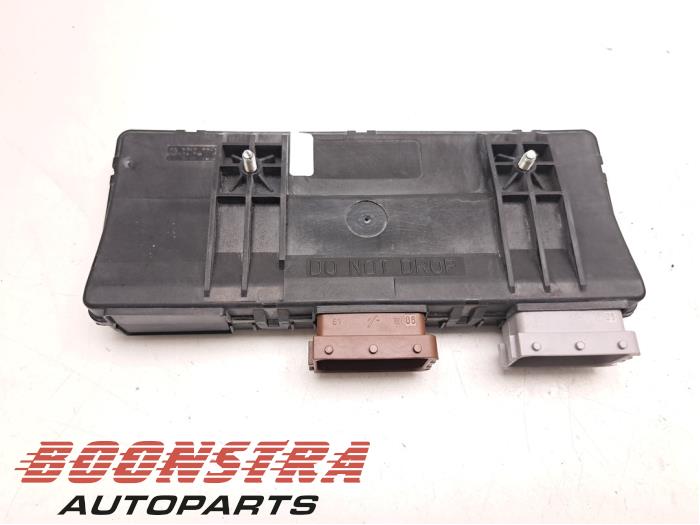 Begagnade Sätesdator Tesla Model S 60 Pris € 198,95 Marginaltabell erbjuds av Boonstra Autoparts