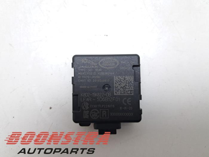 Używane Antena Landrover Range Rover IV (LG) 3.0 V6 P400 MHEV HST Cena € 73,95 Procedura marży oferowane przez Boonstra Autoparts