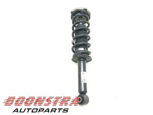 Begagnade Stötdämparstång, höger bak BMW X3 (G01) xDrive 20i 2.0 TwinPower Turbo 16V Pris € 49,95 Marginaltabell erbjuds av Boonstra Autoparts