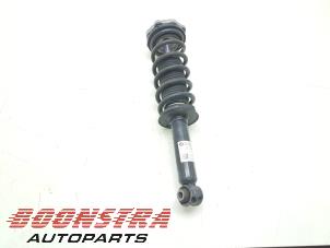 Begagnade Stötdämparstång, vänster bak BMW X3 (G01) xDrive 20i 2.0 TwinPower Turbo 16V Pris € 49,95 Marginaltabell erbjuds av Boonstra Autoparts