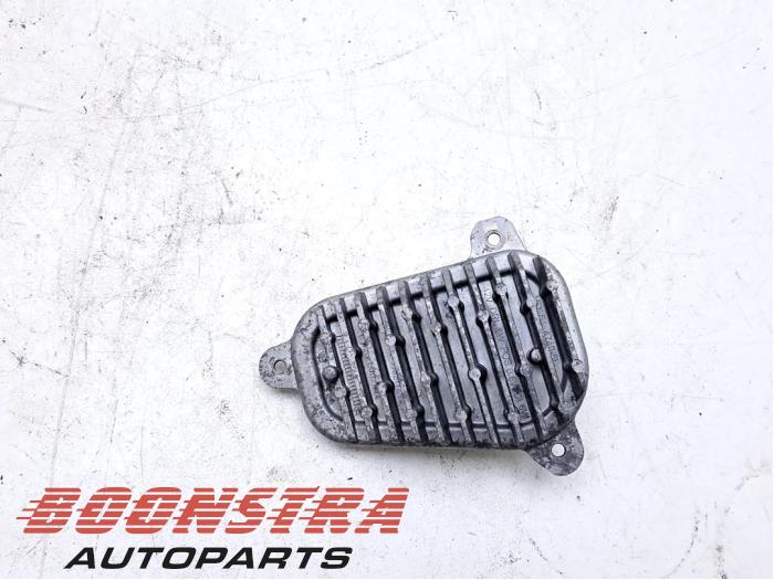 Używane Modułowy reflektor LED Audi e-tron (GEN) 55 quattro Cena € 59,95 Procedura marży oferowane przez Boonstra Autoparts