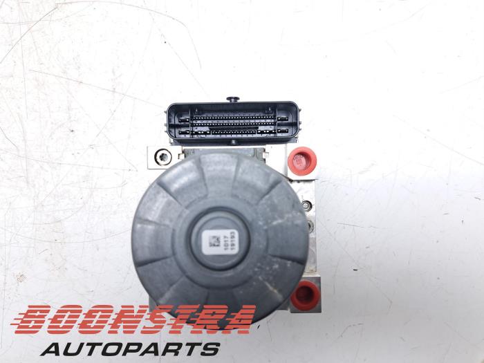 Usagé Bloc ABS Skoda Kodiaq 2.0 TSI 16V 4x4 Prix € 34,95 Règlement à la marge proposé par Boonstra Autoparts