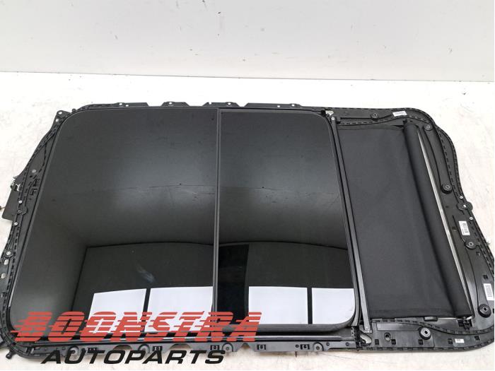 Używane Dach panoramiczny Audi A4 Avant (B9) 2.0 40 T MHEV 16V Cena € 749,95 Procedura marży oferowane przez Boonstra Autoparts