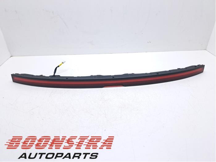 Używane Tylny spojler XPENG P5 P5 Cena € 149,95 Procedura marży oferowane przez Boonstra Autoparts