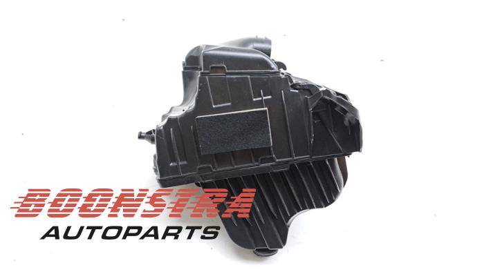 Begagnade Luftfilterhus Renault Kangoo Express (RFK) 1.5 Blue dCi 95 Pris € 48,34 Inklusive moms erbjuds av Boonstra Autoparts