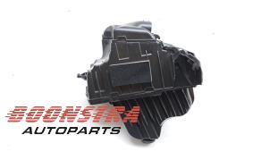 Usagé Boîtier filtre à air Renault Kangoo Express (RF..) 1.5 Blue dCi 95 Prix € 48,34 Prix TTC proposé par Boonstra Autoparts