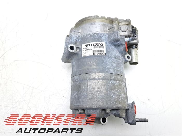 Air conditioning pumps with engine code BMB stock