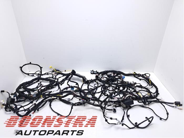 Begagnade Kablage XPENG P5 P5 Pris € 244,95 Marginaltabell erbjuds av Boonstra Autoparts