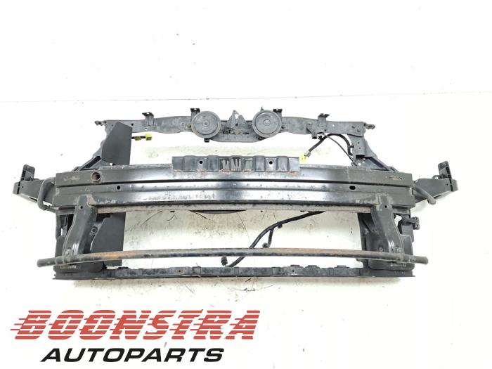 Używane Panel przedni Hyundai i40 CW (VFC) 1.7 CRDi 16V Cena € 149,99 Procedura marży oferowane przez Boonstra Autoparts