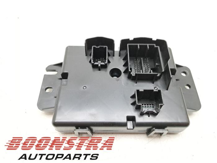 Used Body control computer Jeep Wrangler (JL) 2.0 T 16V Price € 148,95 Margin scheme offered by Boonstra Autoparts