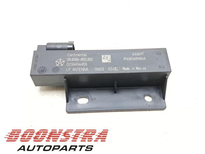 Używane Keyless Entry-Antena Jeep Wrangler (JL) 2.0 T 16V Cena € 24,95 Procedura marży oferowane przez Boonstra Autoparts
