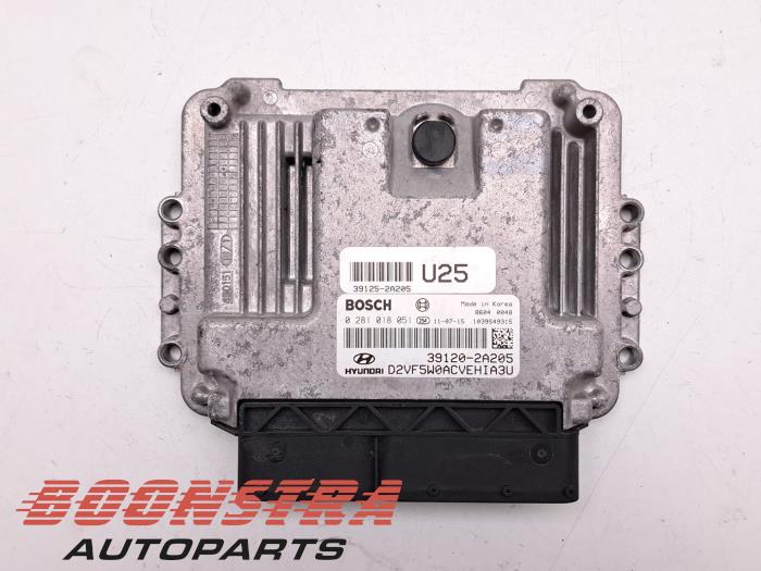 Used Engine management computer Hyundai i40 CW (VFC) 1.7 CRDi 16V Price € 112,95 Margin scheme offered by Boonstra Autoparts