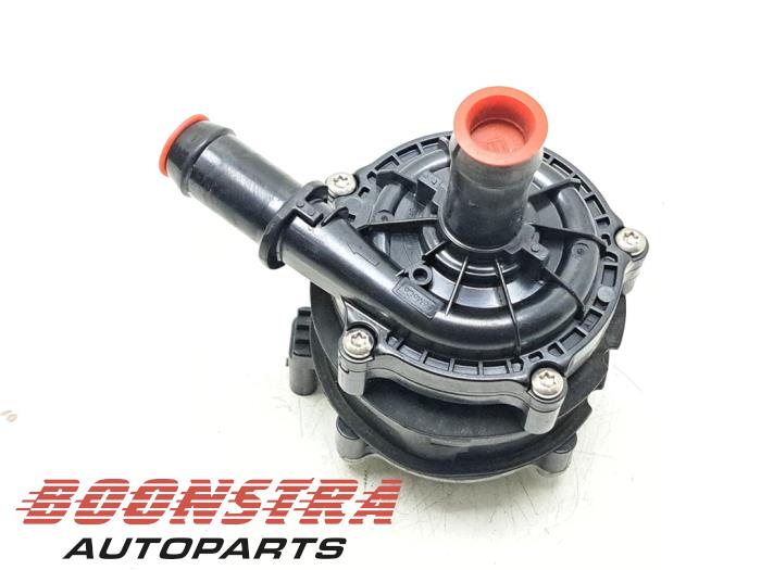Begagnade Extra vattenpump Ford Mustang Mach-E Pris € 93,95 Marginaltabell erbjuds av Boonstra Autoparts