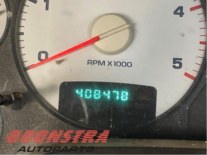Engine from a Dodge Ram 2500 (DR/DH/D1/DC/DM) 5.9 TDi V6 4x4 2004