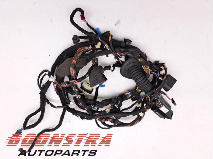 Begagnade Kablage BMW 7 serie (G11/12) 740e,Le xDrive Pris € 37,95 Marginaltabell erbjuds av Boonstra Autoparts