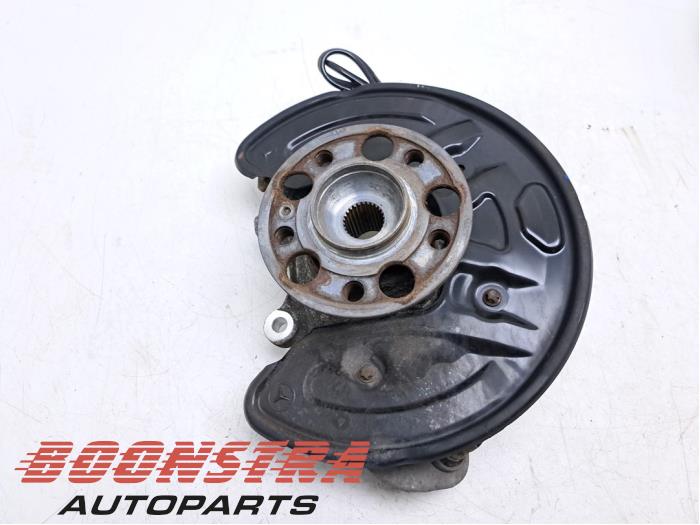 Wheel hub