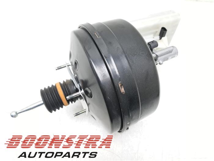 Usagé Assistant de freinage Volkswagen Crafter (SY) 2.0 TDI FWD Prix € 169,34 Prix TTC proposé par Boonstra Autoparts