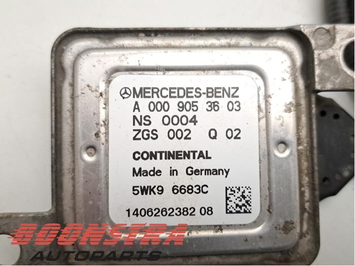 Lambda probe from a Mercedes-Benz C (W205) C-220 2.2 CDI BlueTEC, C-220 d 16V 2017