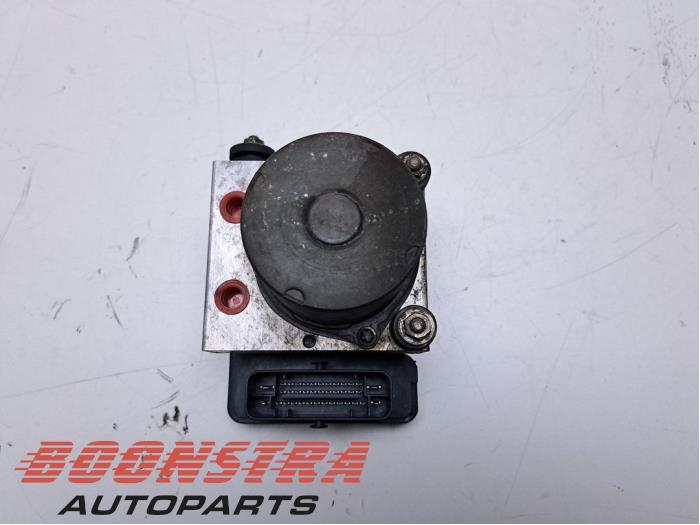 Gebrauchte ABS Pumpe Fiat Ducato (250) 2.3 D 130 Multijet 4x4 Preis € 30,19 Mit Mehrwertsteuer angeboten von Boonstra Autoparts