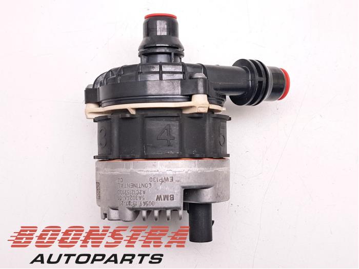 Begagnade Extra vattenpump BMW 7 serie (G11/12) 745e,Le Pris € 94,95 Marginaltabell erbjuds av Boonstra Autoparts