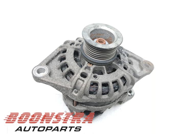 Begagnade Dynamo Fiat Ducato (250) 2.3 D 130 Multijet 4x4 Pris € 30,19 Inklusive moms erbjuds av Boonstra Autoparts