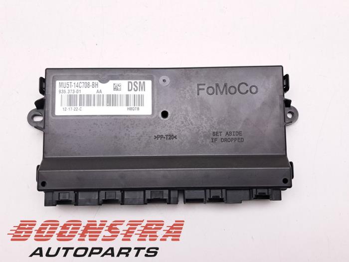 Używane Modul Comfort Ford Mustang Mach-E Cena € 27,95 Procedura marży oferowane przez Boonstra Autoparts