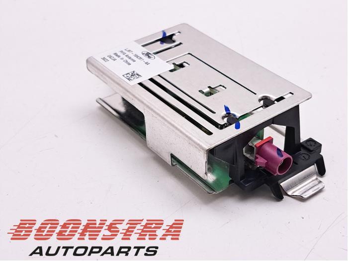 Begagnade Antenn Ford Mustang Mach-E Pris € 24,95 Marginaltabell erbjuds av Boonstra Autoparts