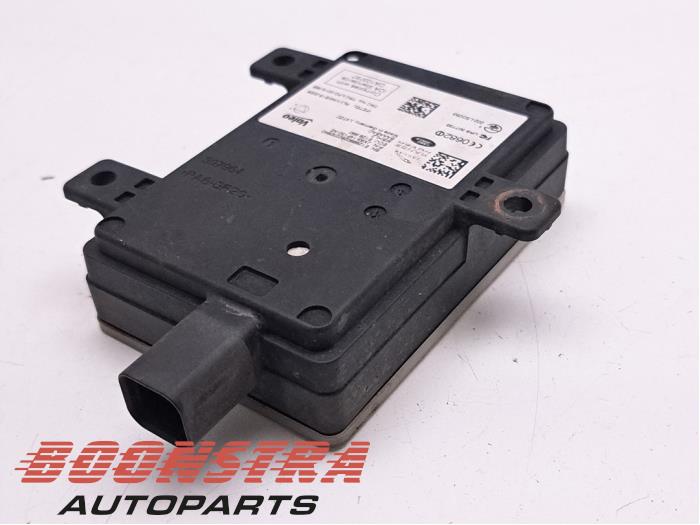 Begagnade Dödvinkelsensor Landrover Range Rover Velar (LY) 3.0 D300 AWD Pris € 99,95 Marginaltabell erbjuds av Boonstra Autoparts
