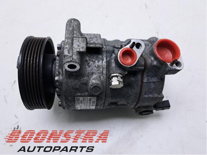 Usagé Pompe clim Skoda Octavia Combi (5EAC) 1.0 TSI 12V Prix € 24,95 Règlement à la marge proposé par Boonstra Autoparts